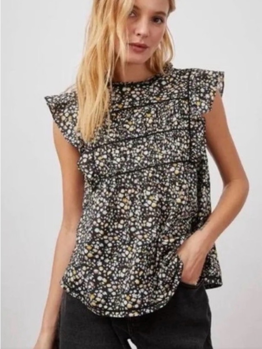 Rails Black Floral Ruffle-Sleeve Blouse